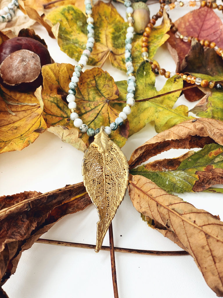 Autumn Leaf Necklace "Tree Agate"